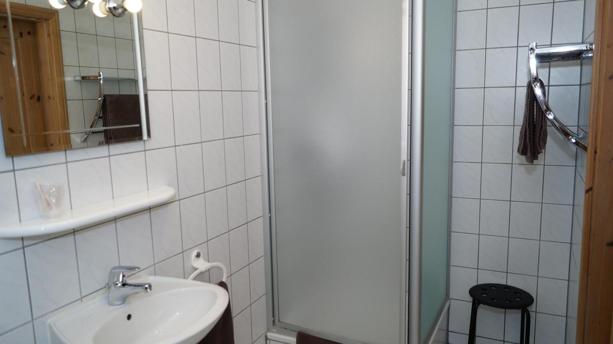 Landgasthof Falken Huttlingen Rum bild